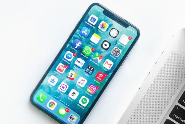 how to get phone icon back on iphone